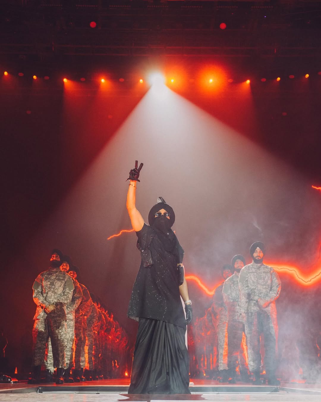 Feel the Energy, Live the Moment – Dil-Luminati Tour!