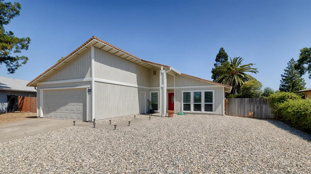 Available Home for Sale – 7669 Plaid Cir
