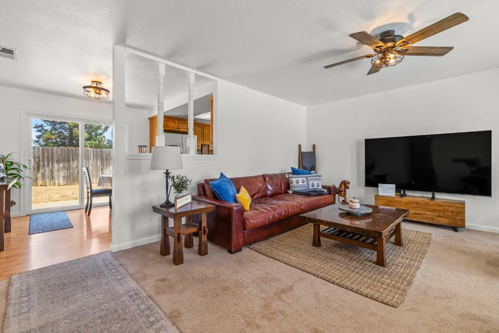 Available Home for Sale – 7669 Plaid Cir